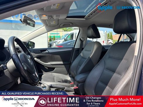 Used 2013 Volkswagen Jetta TDI FWD image 6
