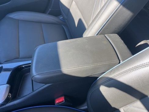 Used 2024 Buick Envista Sport Touring w/ Convenience I Package image 28