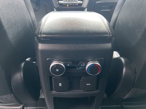 Used 2020 Ford Explorer XLT w/ Equipment Group 202A image 19