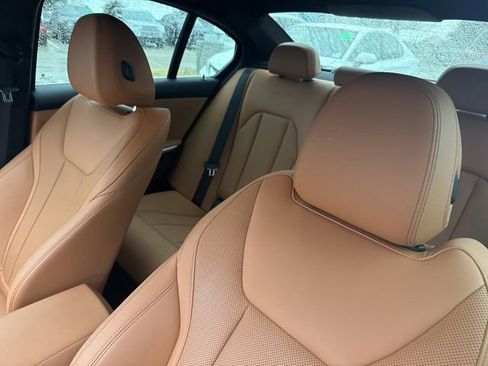 Used 2022 BMW 330e 330e iPerformance w/ Convenience Package image 8