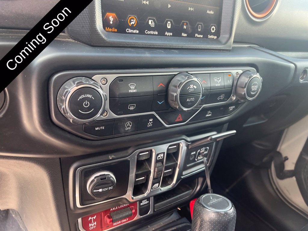 Used 2022 Jeep Gladiator Mojave w/ LED Lighting Group AWD/4WD image 19