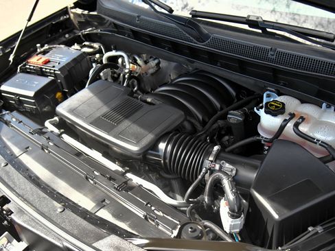 Used 2025 Chevrolet Tahoe LT AWD/4WD image 61