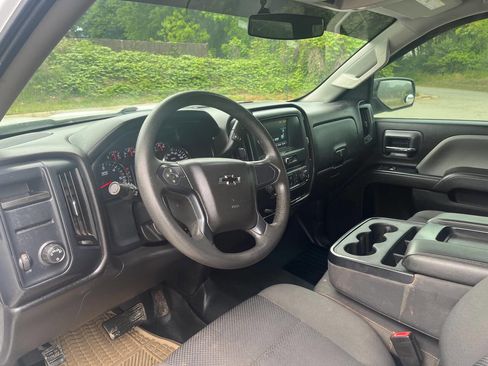 Used 2018 Chevrolet Silverado 1500 W/T w/ WT Fleet Convenience Package RWD image 11