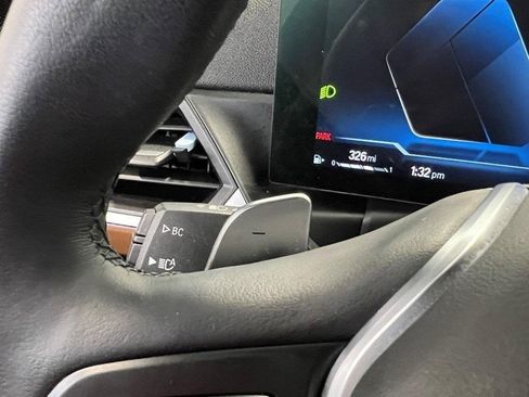 Used 2023 BMW 330i xDrive Sedan w/ Premium Package image 39