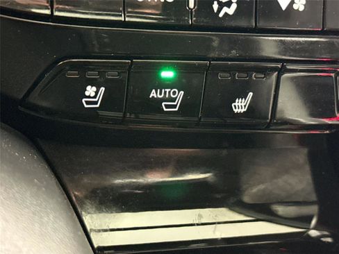 Used 2023 Acura MDX A-Spec image 8