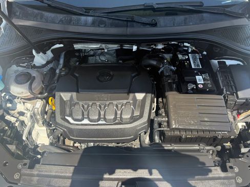 Used 2019 Volkswagen Tiguan SE AWD/4WD image 31