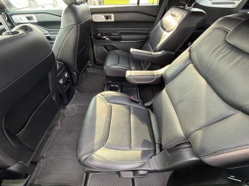 Used 2021 Ford Explorer ST w/ Equipment Group 401A AWD/4WD image 15