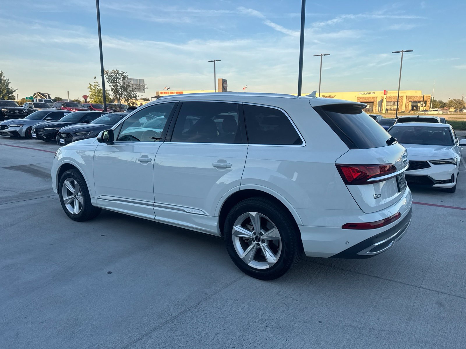 Used 2023 Audi Q7 2.0T Premium Plus w/ Premium Plus Package AWD/4WD image 5