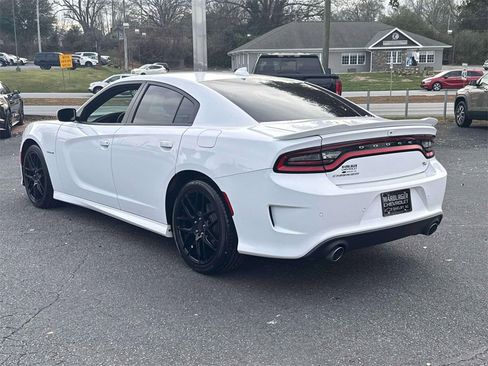 Used 2020 Dodge Charger R/T w/ Navigation & Travel Group image 33