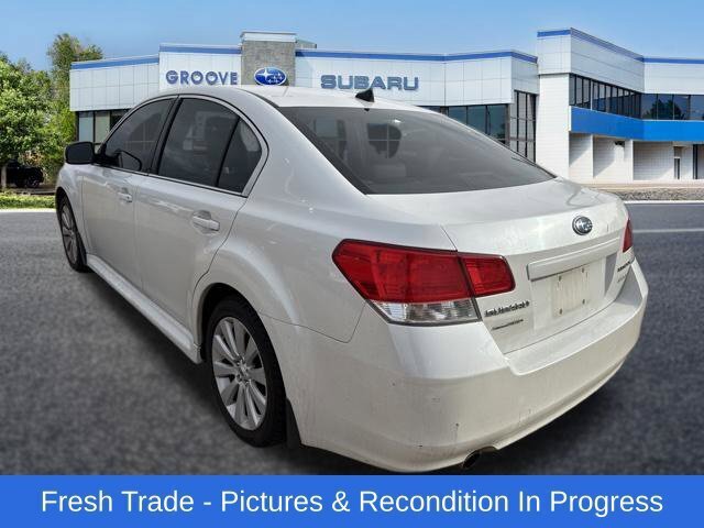 Used 2012 Subaru Legacy 2.5i Limited AWD/4WD image 3