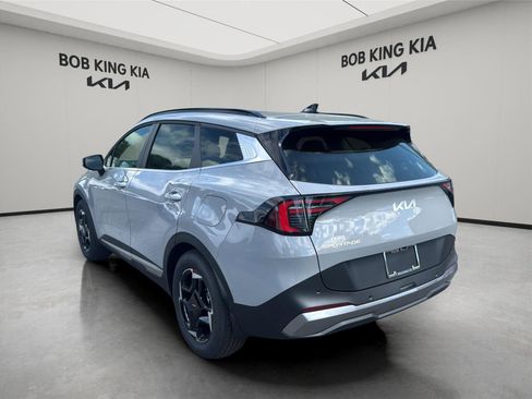 New 2026 Kia Sportage EX FWD image 3