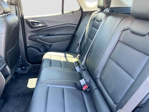 Used 2025 Chevrolet Trax ACTIV w/ Sunroof Package FWD image 25