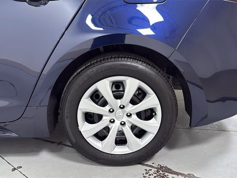 Certified 2025 Toyota Corolla LE image 23