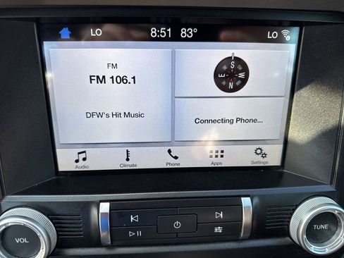 Used 2019 Ford Mustang Premium RWD image 22