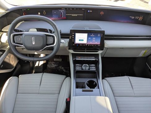 New 2026 Lincoln Nautilus Reserve AWD/4WD image 15
