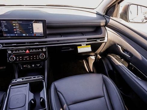 New 2026 Hyundai Tucson Limited AWD/4WD image 18