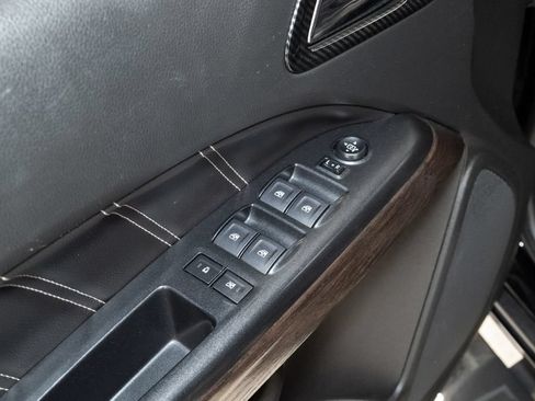 Used 2022 GMC Canyon Denali AWD/4WD image 10
