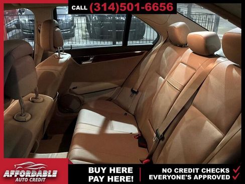 Used 2011 Mercedes-Benz C 300 4MATIC Sedan image 10