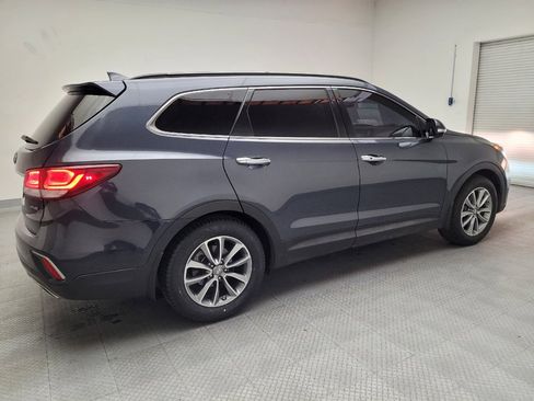 Used 2017 Hyundai Santa Fe Limited image 10