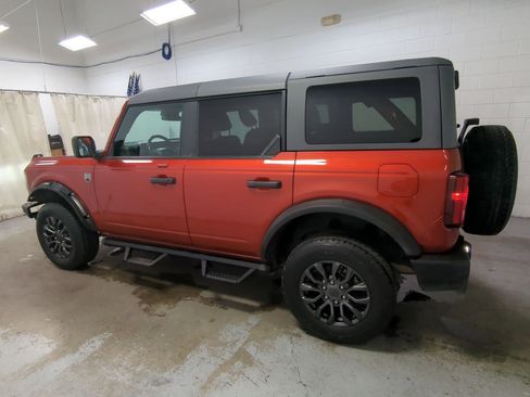 Used 2022 Ford Bronco Big Bend image 9