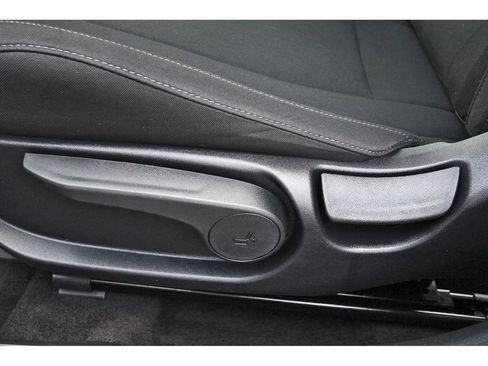 Certified 2026 Hyundai Elantra Sport w/ Cargo Package FWD image 31