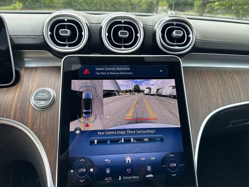 New 2025 Mercedes-Benz C 300 4MATIC Sedan image 23