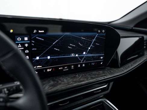 Certified 2025 Audi Q5 Premium w/ Convenience Package image 12