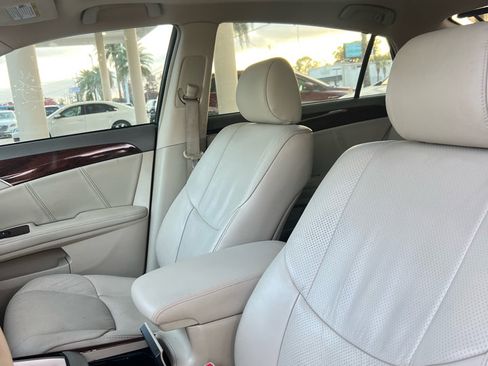 Used 2008 Toyota Avalon XLS image 8