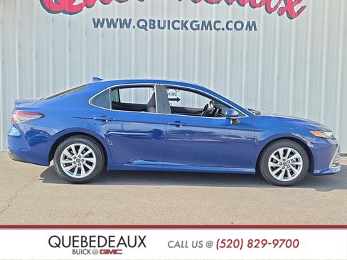 Used 2023 Toyota Camry LE FWD image 8