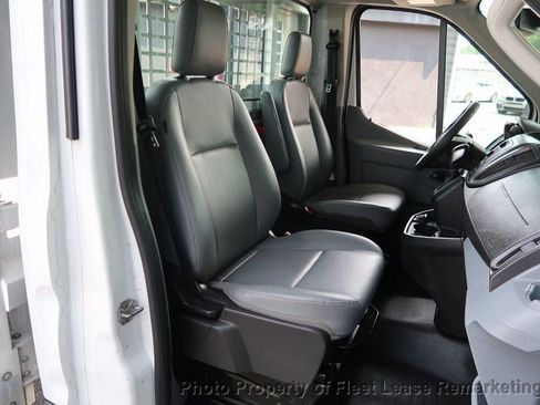 Used 2019 Ford Transit 250 138 RWD image 17