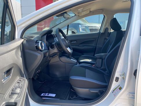 New 2025 Nissan Versa SV w/ Trunk Package FWD image 13