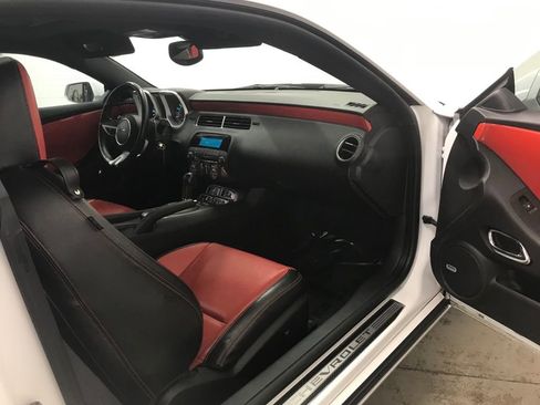 Used 2010 Chevrolet Camaro SS w/ RS Package image 31