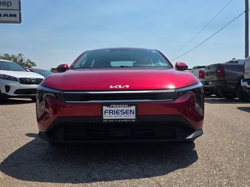 Used 2025 Kia K4 FWD image 3