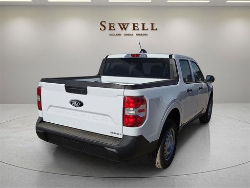 New 2026 Ford Maverick XL image 4