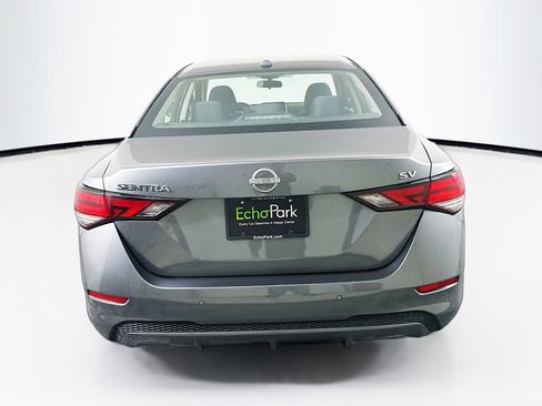 Used 2024 Nissan Sentra SV image 7