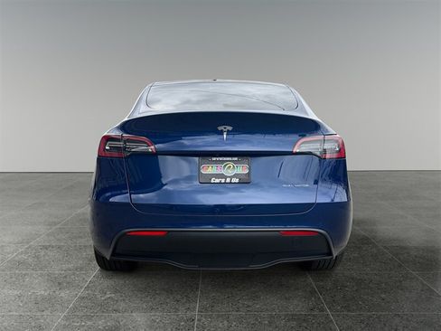 Used 2021 Tesla Model Y Long Range AWD/4WD image 5