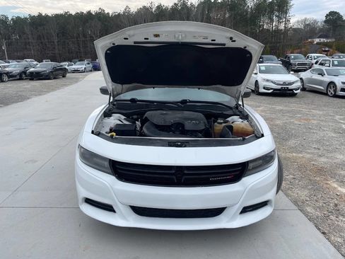 Used 2017 Dodge Charger SXT image 43
