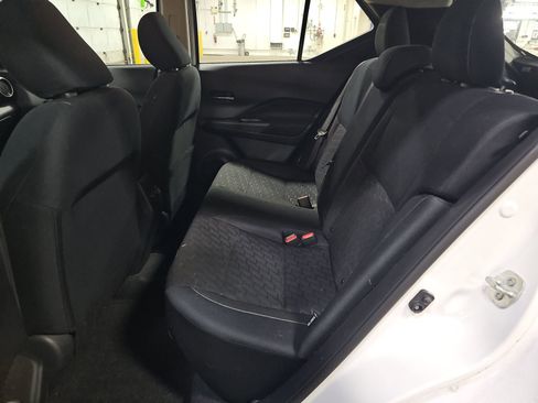 Used 2024 Nissan Kicks SV image 13