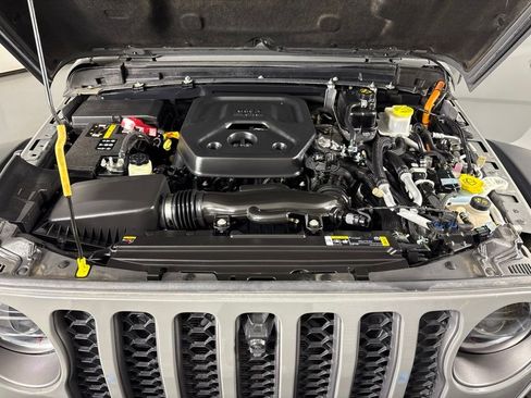 Used 2023 Jeep Wrangler Unlimited Rubicon 4xe w/ Steel Bumper Group AWD/4WD image 46