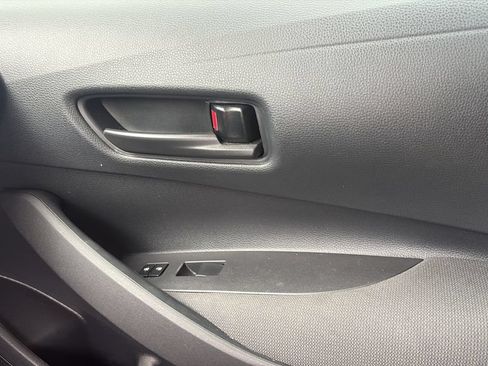 Used 2024 Toyota Corolla LE FWD image 13
