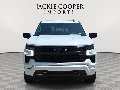 Used 2023 Chevrolet Silverado 1500 RST w/ Redline Edition AWD/4WD image 2