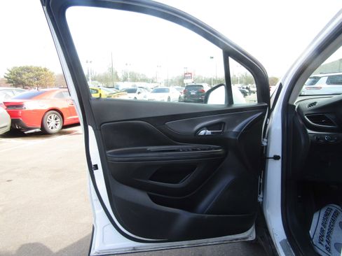 Used 2019 Buick Encore Sport Touring w/ Safety Package image 14