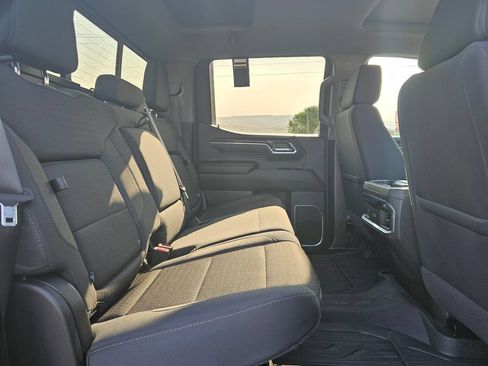 Certified 2024 GMC Sierra 1500 Elevation w/ Preferred Package AWD/4WD image 19