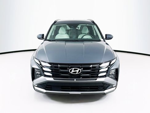 Used 2025 Hyundai Tucson SEL image 2