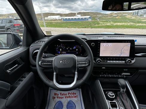 New 2025 Chevrolet Colorado Z71 w/ Midnight Edition image 15