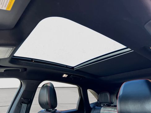 Used 2023 Ford Escape ST-Line w/ Tech Pack #1 image 18