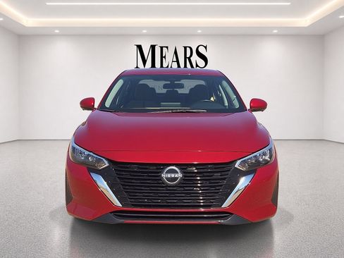Used 2025 Nissan Sentra SV w/ SV Premium Package FWD image 8
