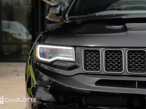 Used 2021 Jeep Grand Cherokee Trackhawk w/ Trailer Tow Group IV image 3