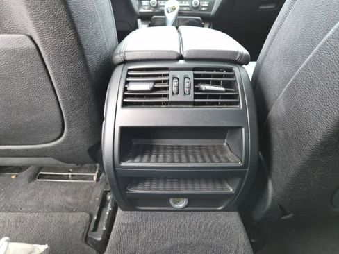 Used 2016 BMW 528i xDrive Sedan image 32