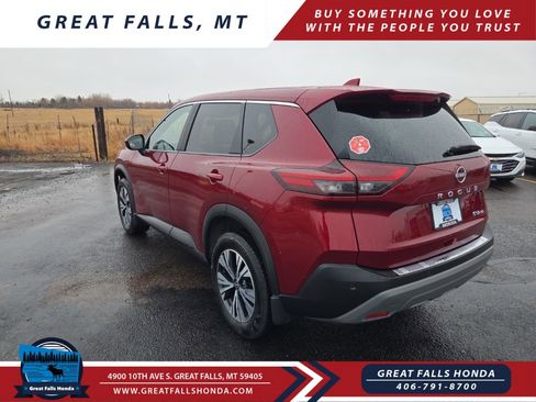 Used 2023 Nissan Rogue SV image 5